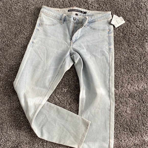Women’s Volcom Liberator Ankle Fit Jeans - Picture 1 of 4